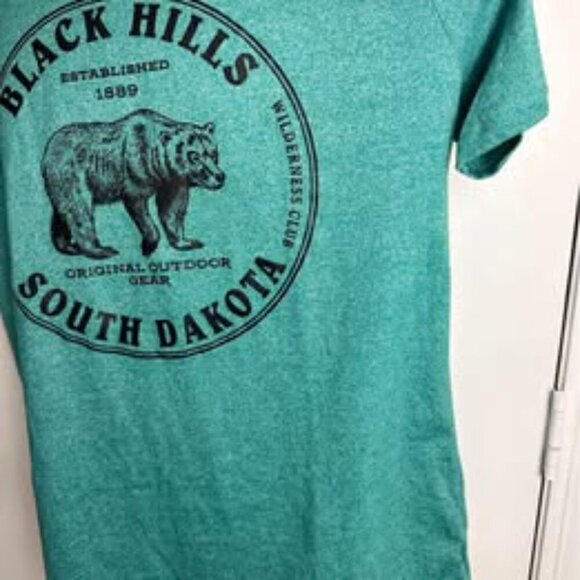 Graphic T-shirt New Black Hills South Dakota Wilderness Club T-shirt #0625 - Picture 3 of 8